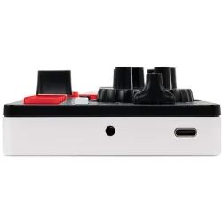 Numark Mixtrack Go